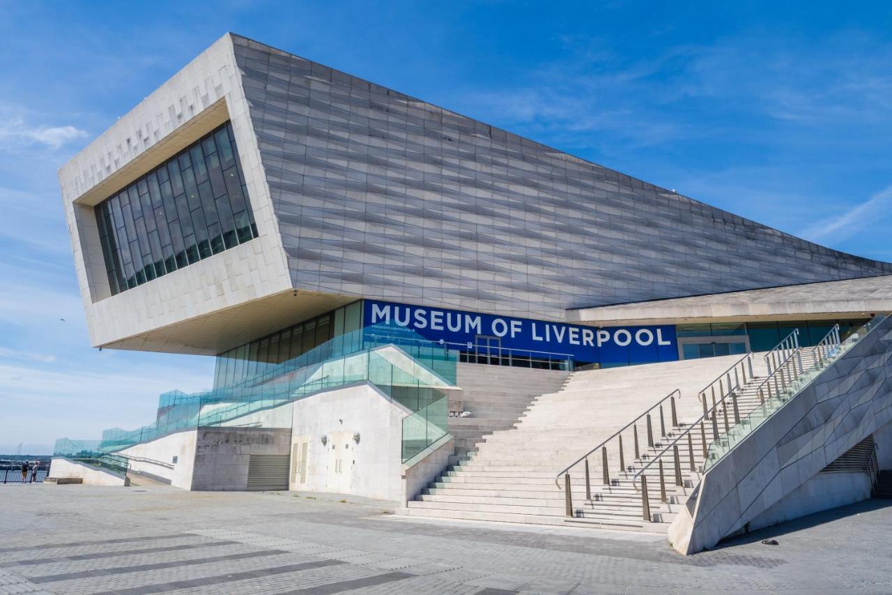 The Kop End Hotel By Serviced Living Liverpool Exterior photo